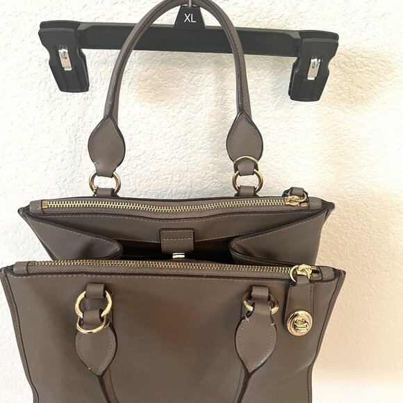 Authentic Coach purse USA pat. 5722126 - Picture 5 of 12